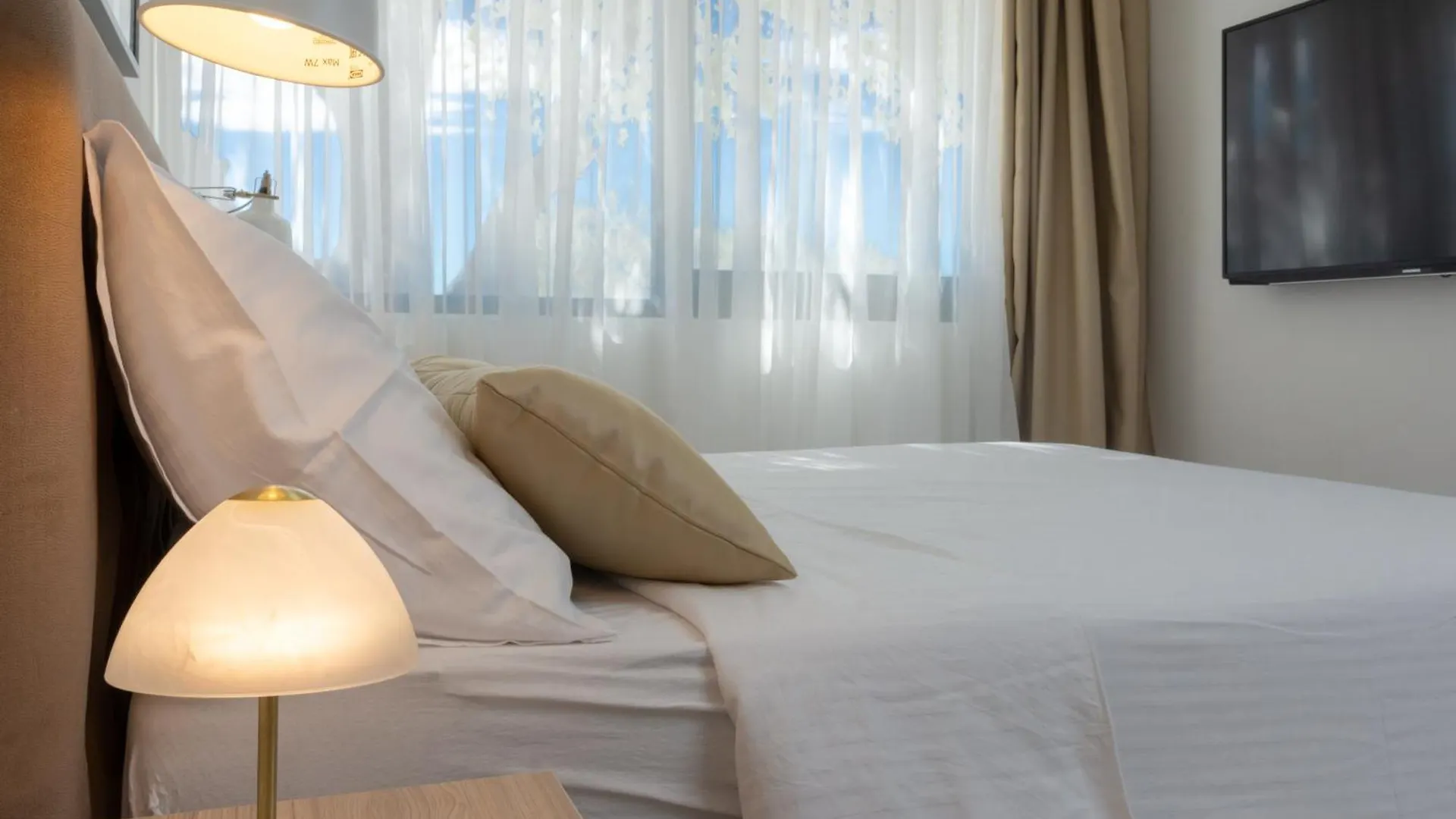 Villa Belle Vue With Heated Pool Kastela