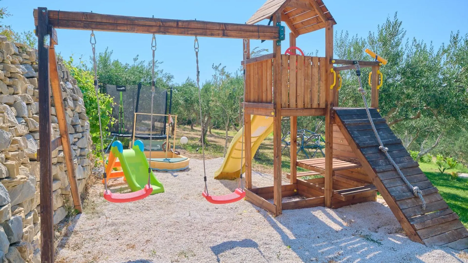 Villa Belle Vue With Heated Pool Kastela