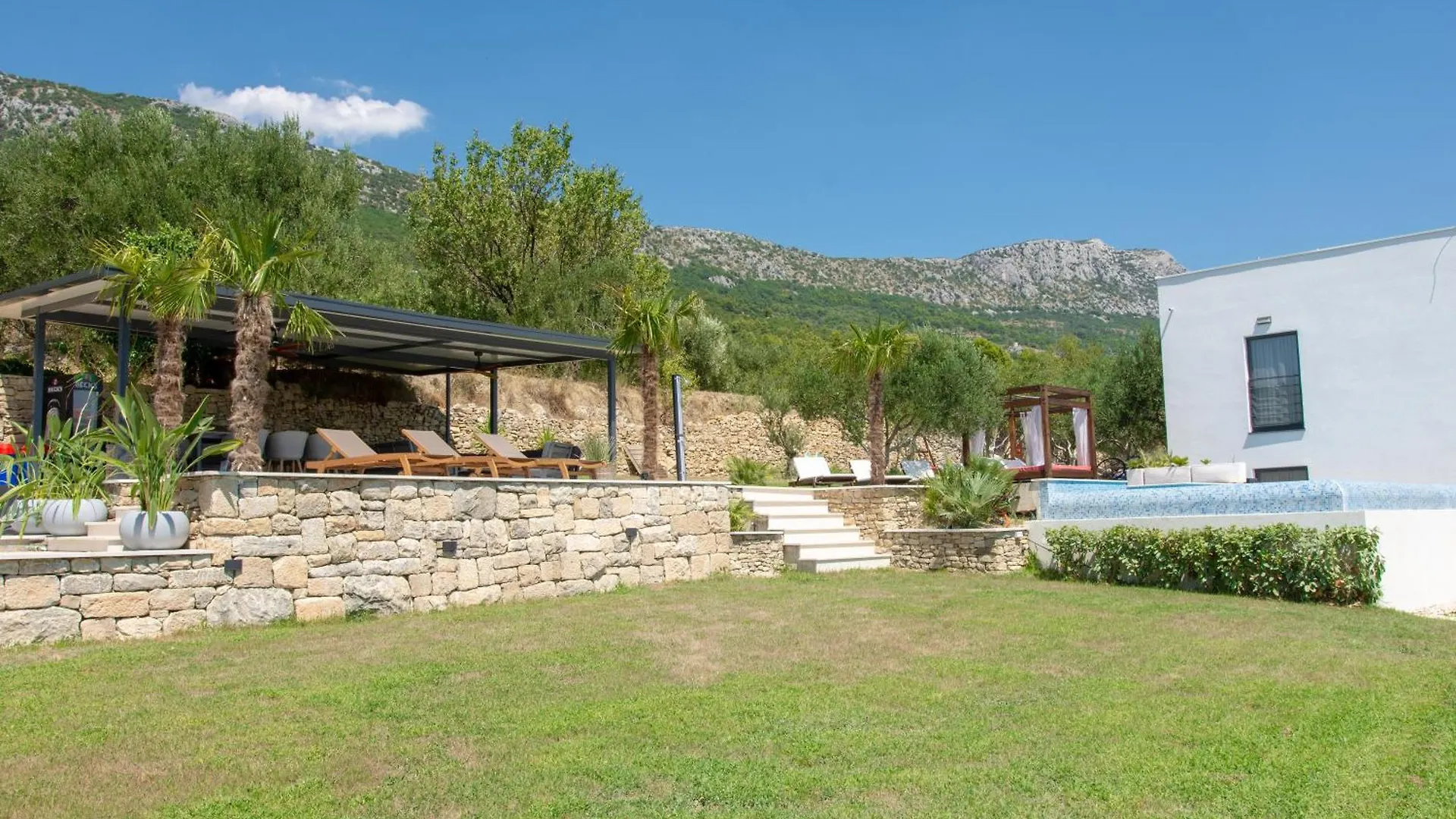 Villa Belle Vue With Heated Pool Kastela Croatia